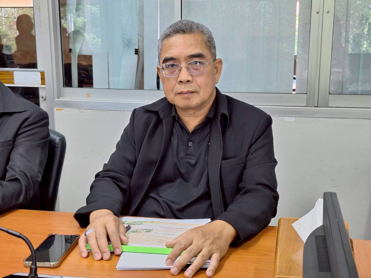 title - ผู้ตรวจราชการ ส.ป.ก. ประชุมตรวจราชการและติดตามความก้าวหน้าผลการดำเนินงานตามแผนการตรวจราชการของผู้ตรวจราชการสำนักงานการปฏิรูปที่ดินเพื่อเกษตรกรรม ประจำปีงบประมาณ พ.ศ. 2569 รอบที่ 1 เขตตรวจราชการที่ 10 จังหวัดหนองบัวลำภู 